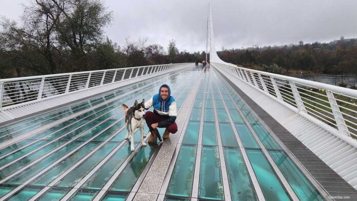 Sundial Bridge